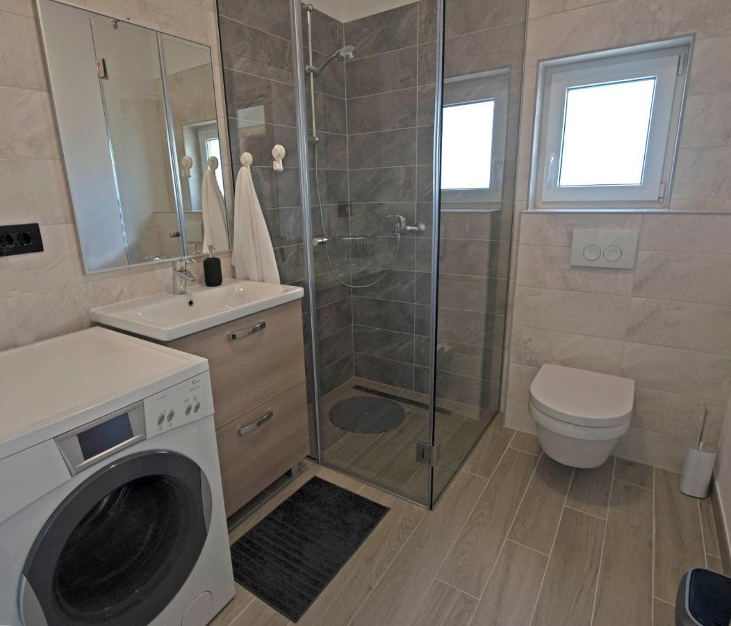 Apartman Grc Appartement Dugo Selo Buitenkant foto